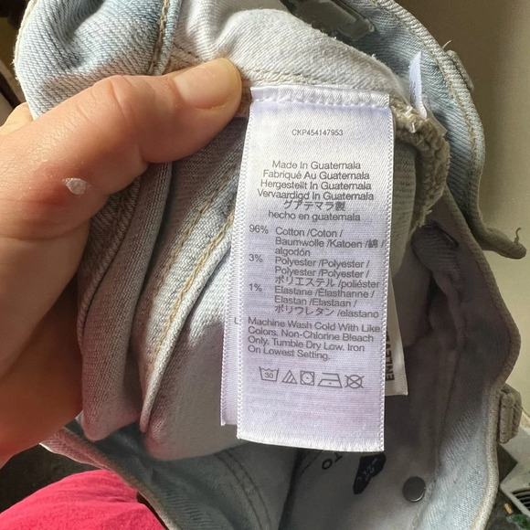 Madewell The Momjean in Harman Wash: Raw-Hem Edition, size 28 - Picture 9 of 9